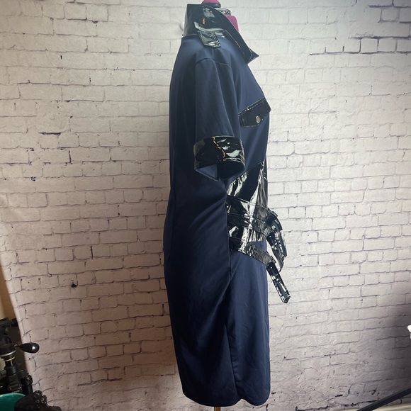 Torrid Sexy Cop Halloween Costume size 1X-2X - Picture 8 of 10